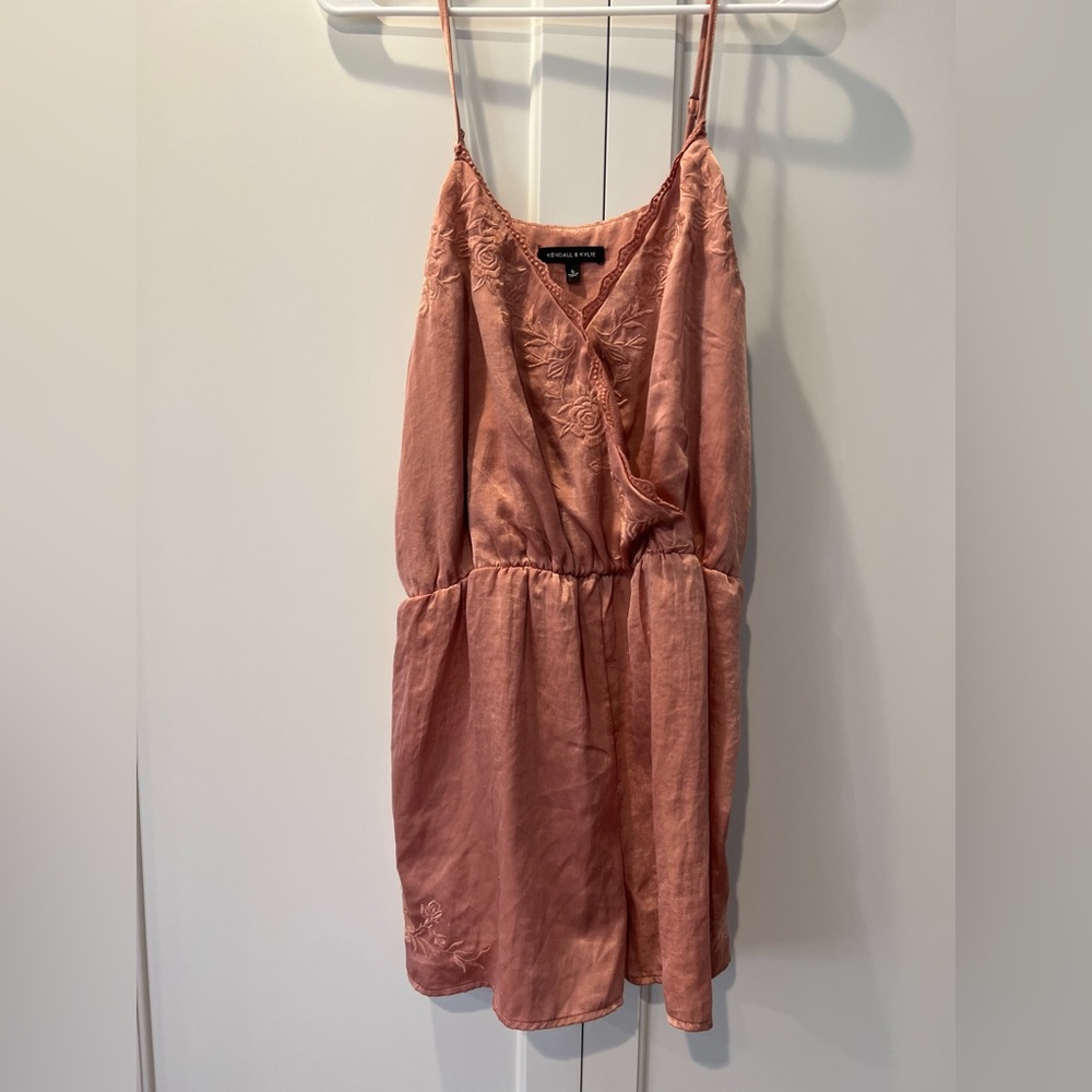 Kendall and Kylie embroidered lace romper pac sun sz Lg - Picture 5 of 8